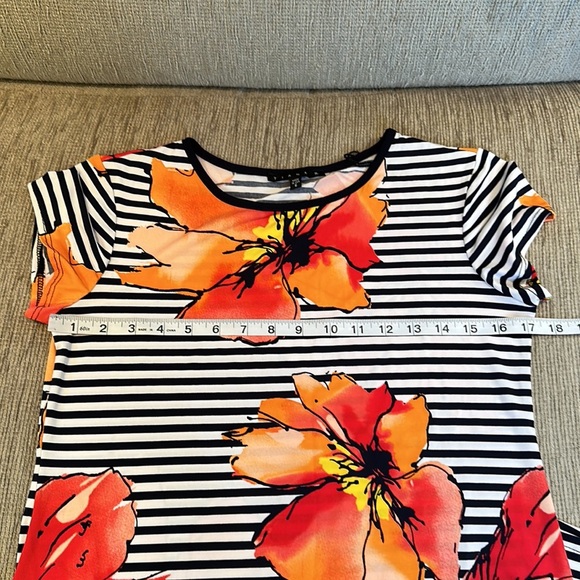 Tiana B Dress Printed Minidress bold floral and striped shirt sleeve lightweight - Picture 11 of 14